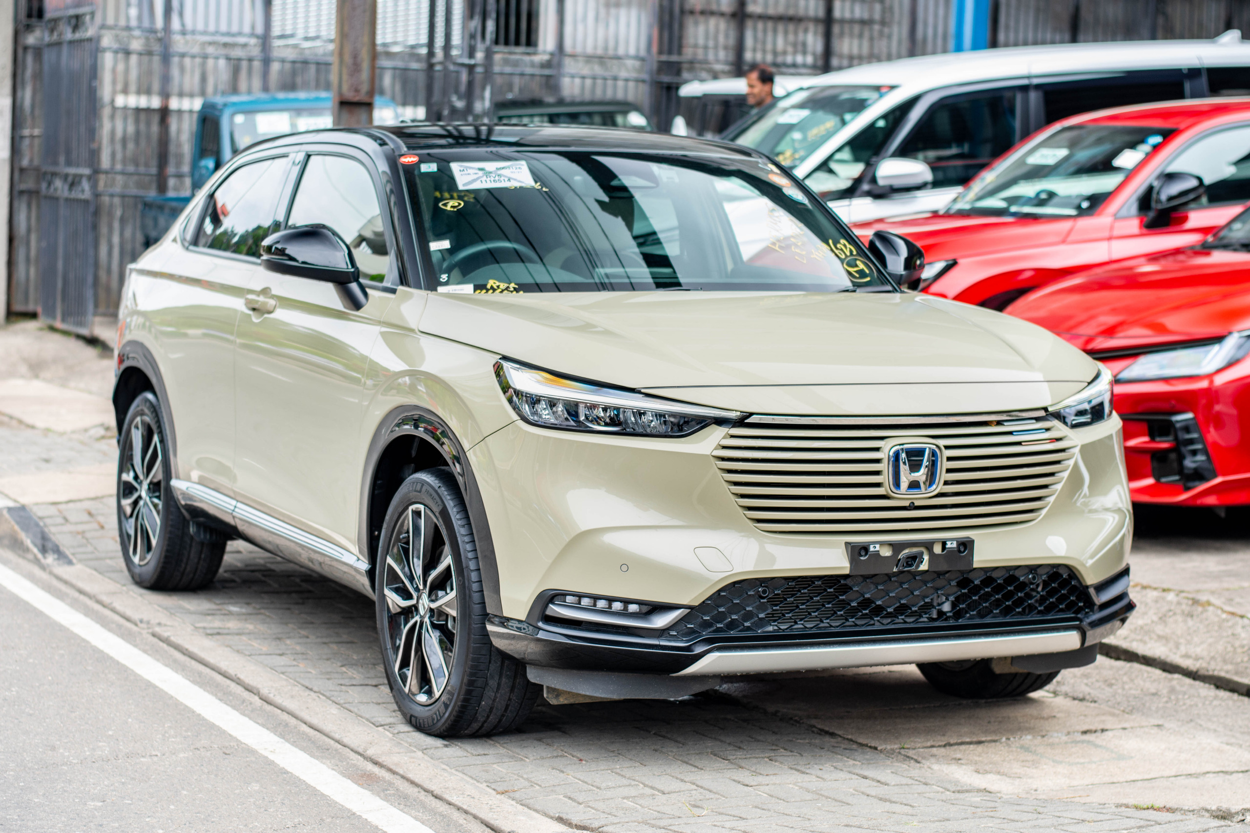 2023 Honda Vezel Z Play